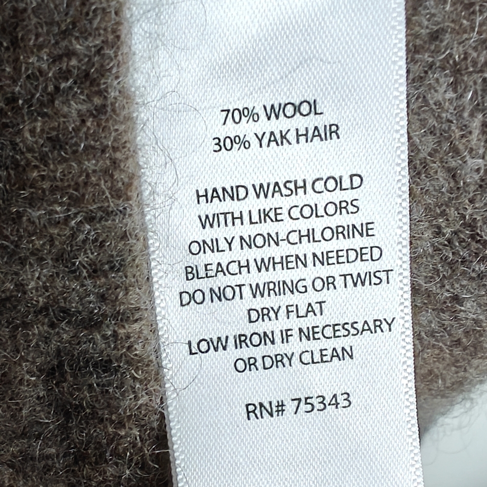 Adrienne Vittadini wool yak hair brown toggle cardigan sweater Size XL - Picture 6 of 7
